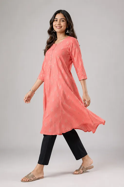 Flared kurti styled with slim straight pants for a balanced pear shape silhouette
