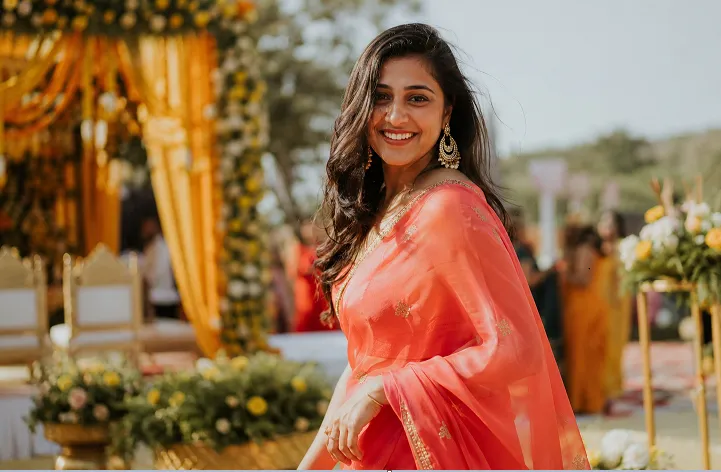 wedding guest outfit ideas for a daytime outdoor ceremony